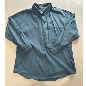 Big Dart Blue Woman's Button Down Size XL